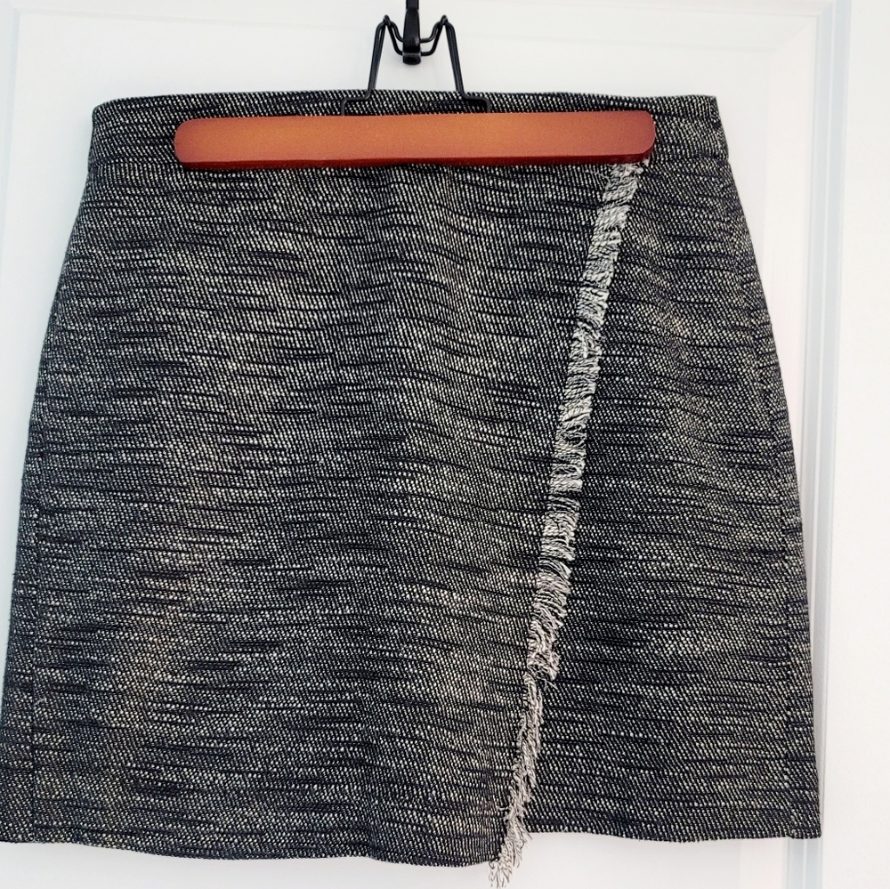 Women skirt